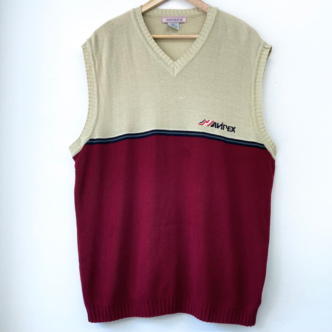 아비렉스 스펠아웃 오버사이즈 투톤 아크릴 니트 베스트 상품이미지3