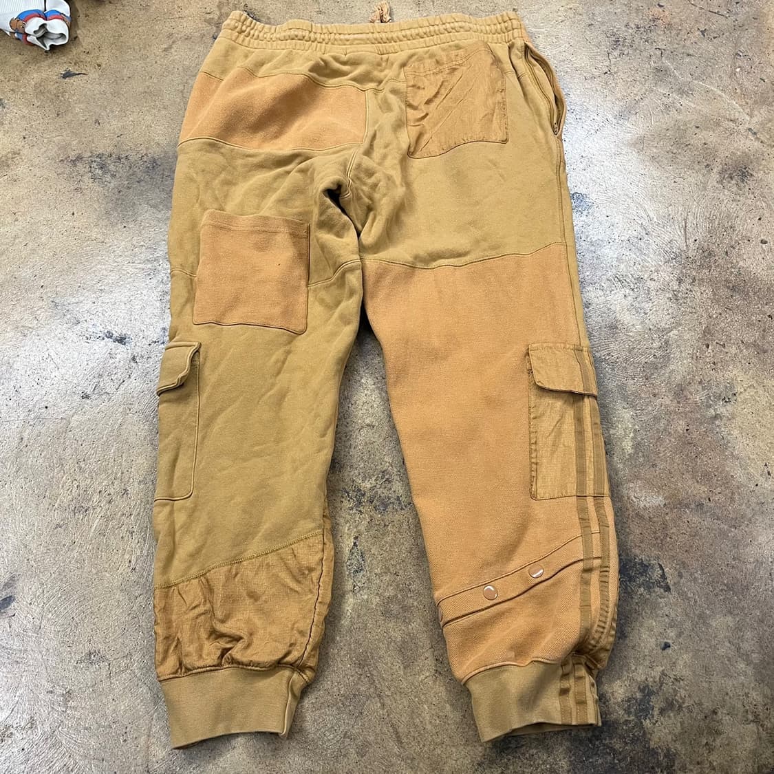 [정품/L] 아디다스 카고 조거 팬츠 브라운 b10 상품이미지3