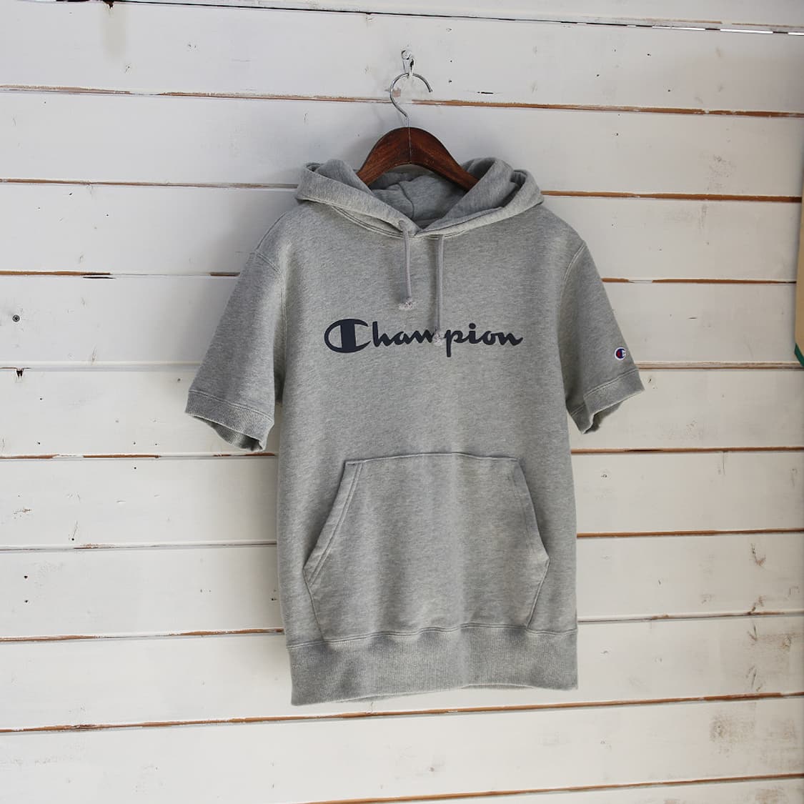 (착용컷) Champion 후드 반팔 티셔츠 (남성용 95) 상품이미지2