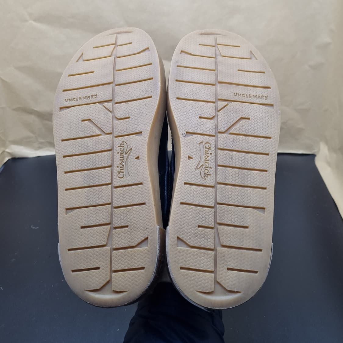 로맨틱크라운 여성스니커즈230  상품이미지3