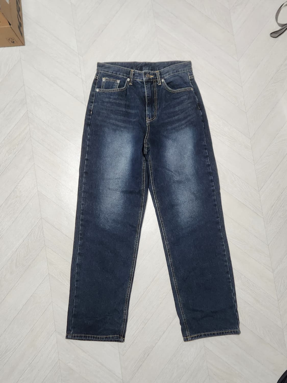 시그니처 프론트 워싱 세미와이드핏 데님 블루블랙 M 상품이미지1