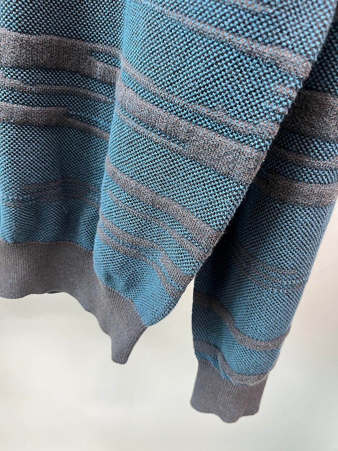 100) 제냐 물결자수 이태리 니트  상품이미지5