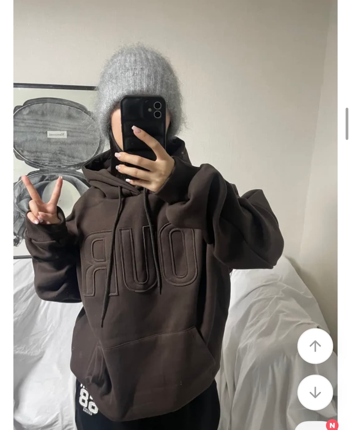 에이블리 남여공용 유니섹스 오버핏 아워 패치 기모 후드티 (새상품) 상품이미지2