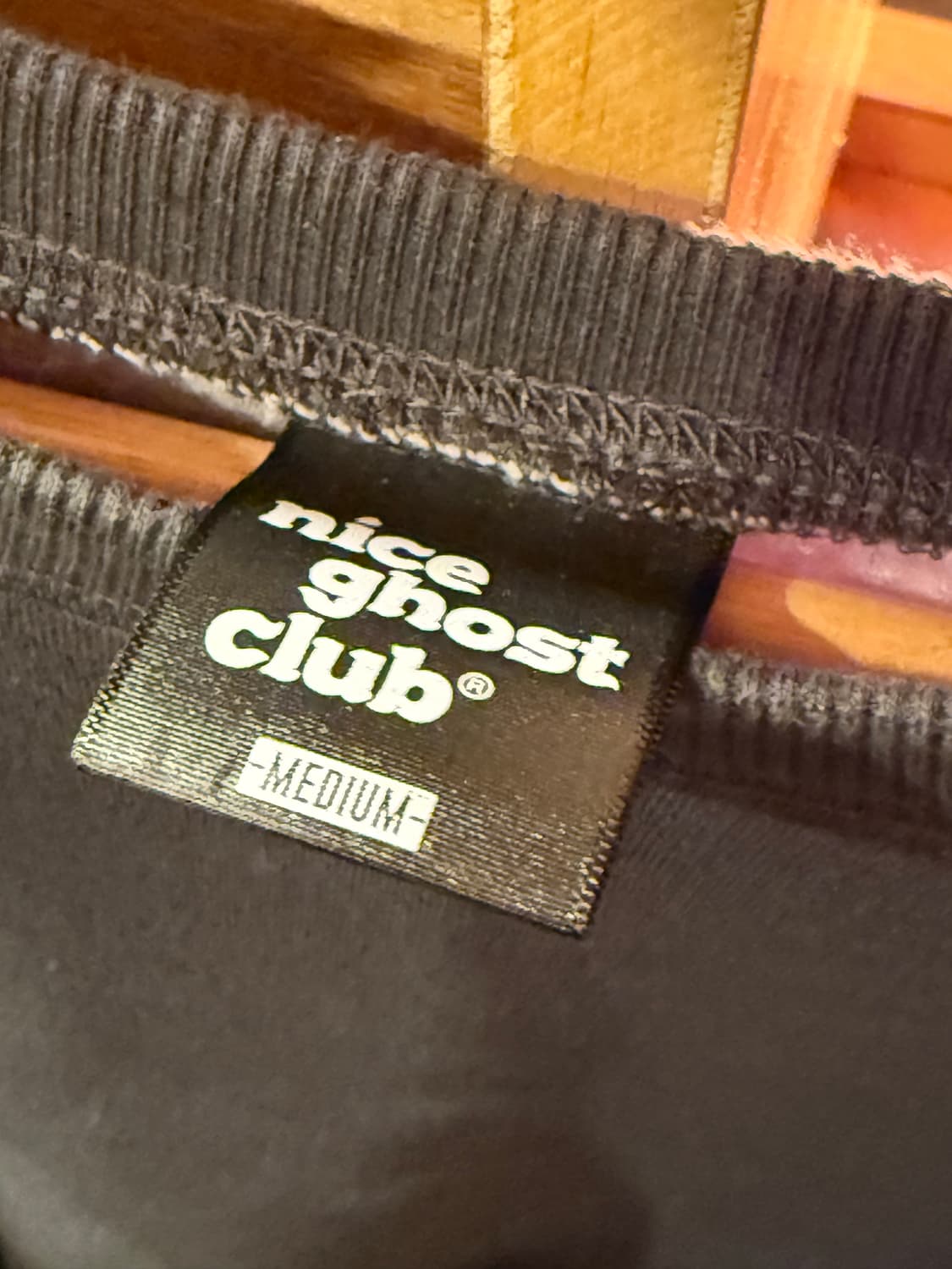 나이스고스트클럽 블랙 맨투맨 상품이미지3