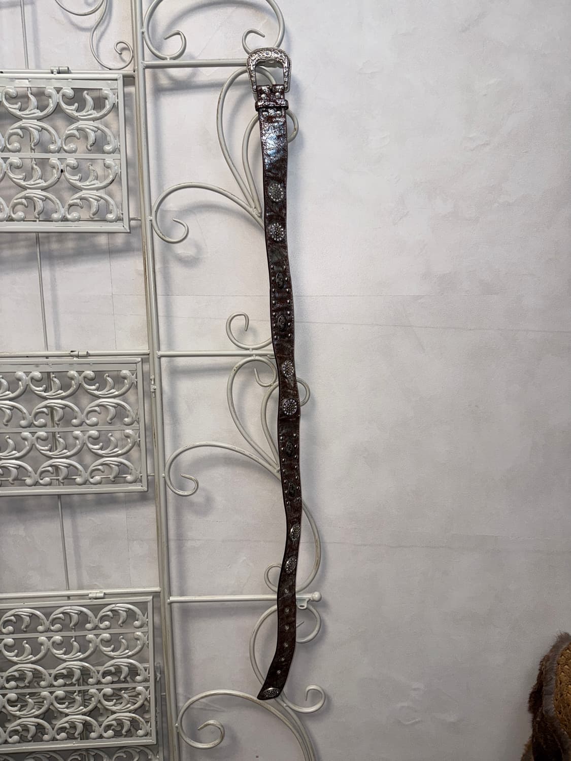 Metal bronze oriental cubic buckle belt 상품이미지3