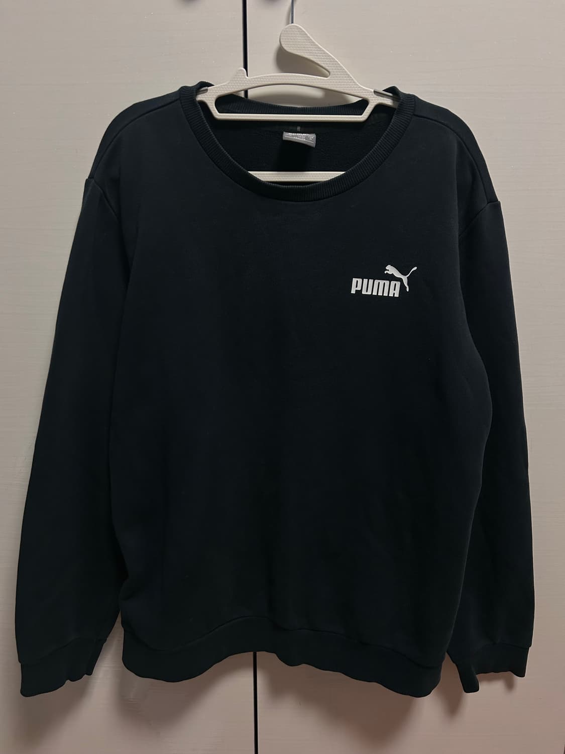 푸마 블랙 맨투맨 M / 실측 110 상품이미지1