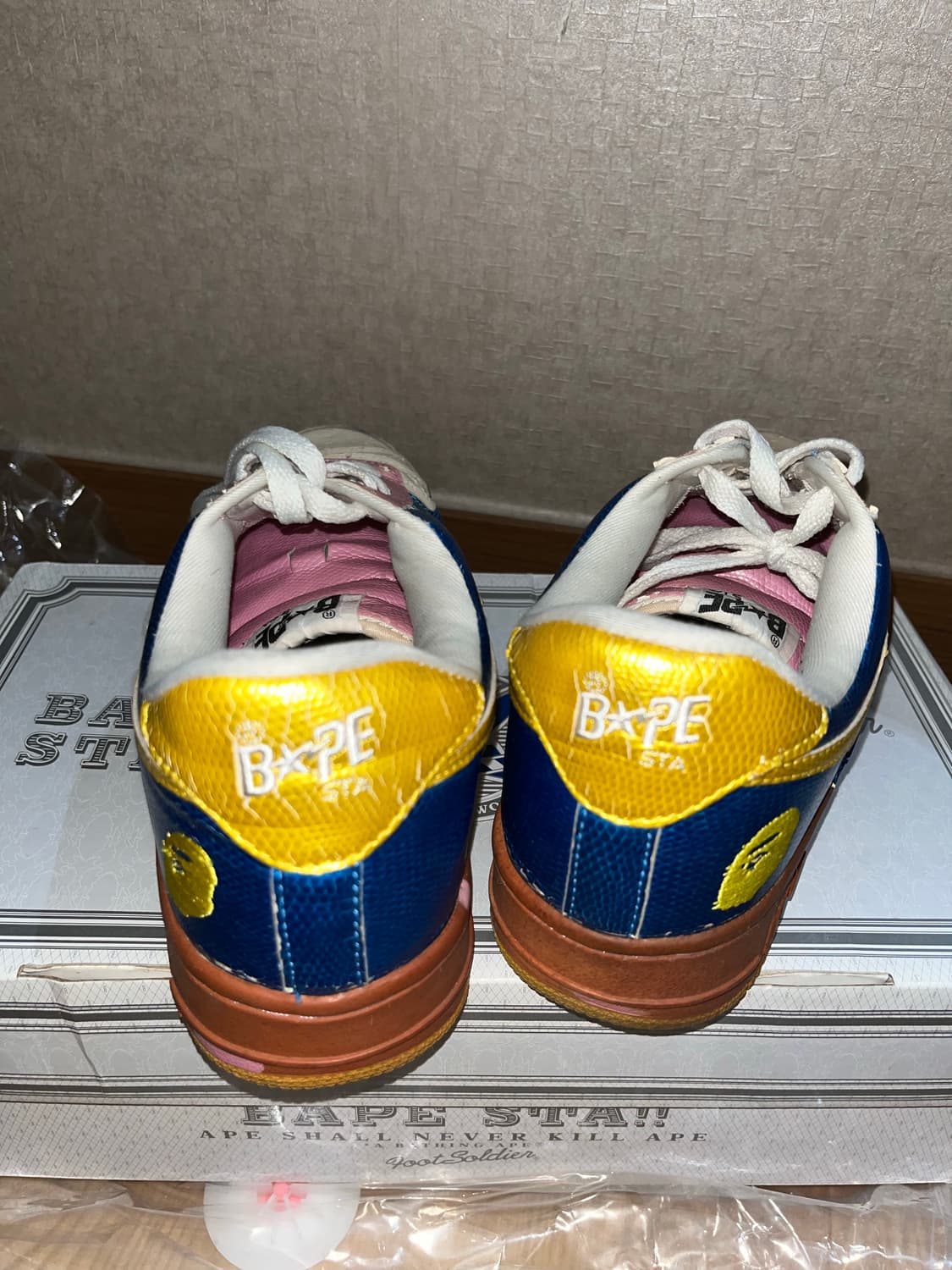 •베이프 OG베이프스타 코튼 캔디 스네이크스킨 스니커즈 상품이미지6