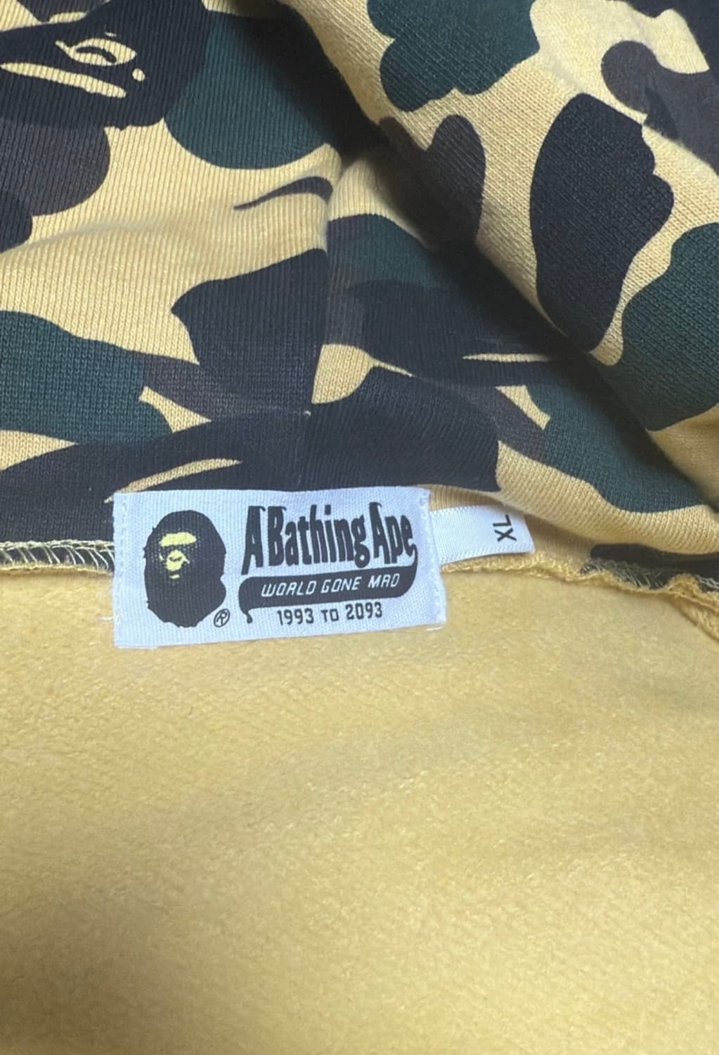 정품 베이프 퍼스트 카모 샤크 풀 집 후드 옐로우 XL 상품이미지3