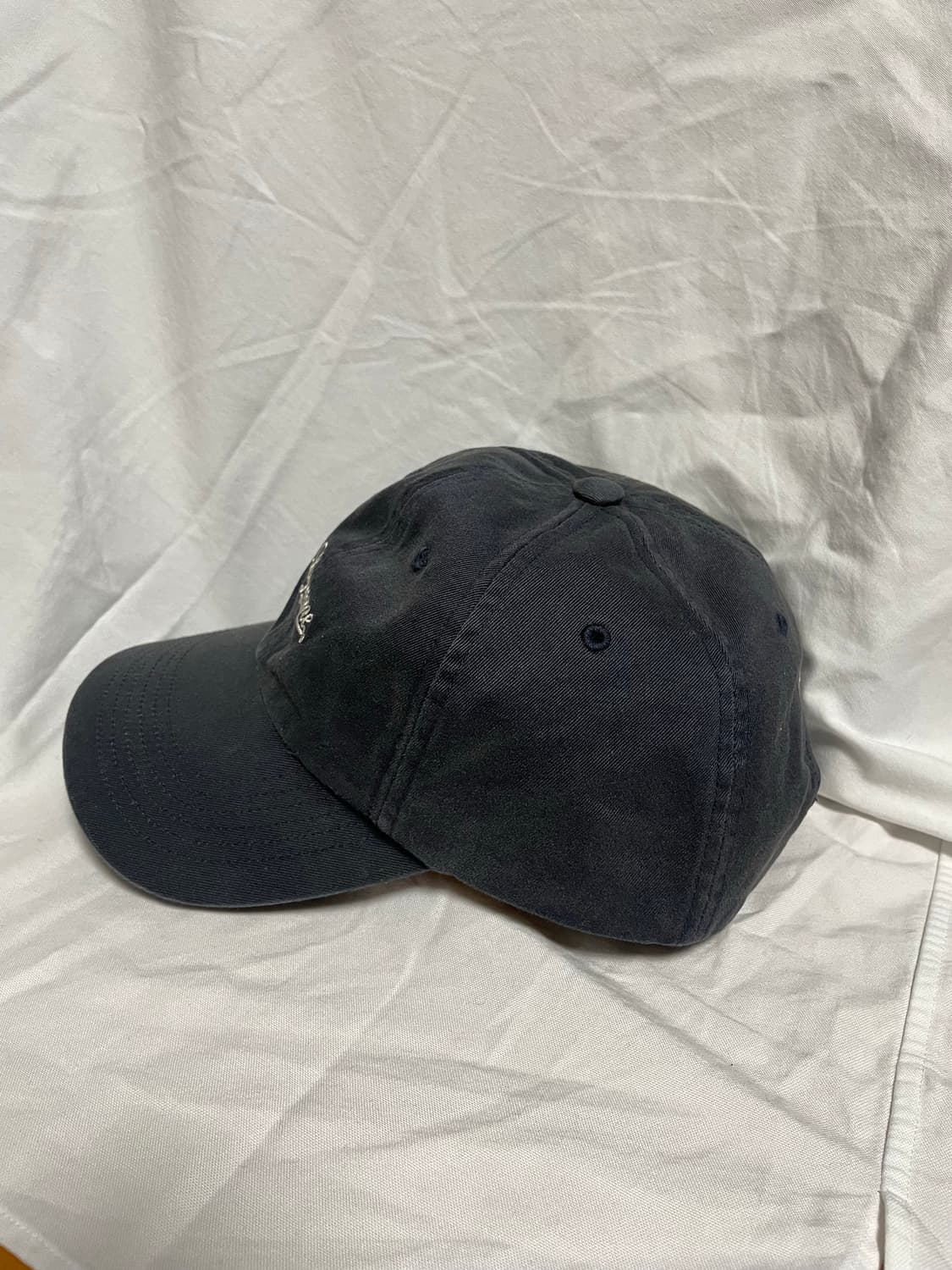 슈프림 블리치드 치노 6-패널 네이비 - 24FW 상품이미지2