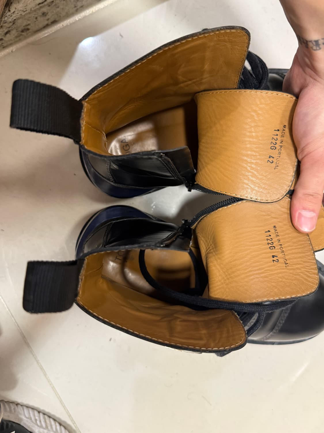 TOGA VIRILIS 블랙 그래픽 하드웨어 부츠 상품이미지3