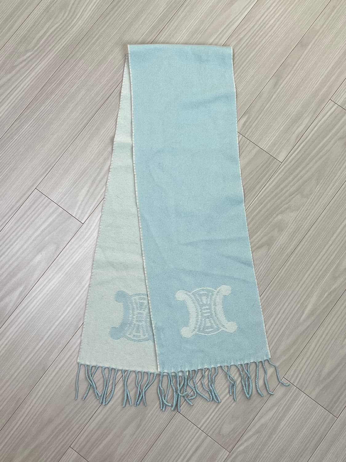 셀린느 울+캐시미어 머플러 상품이미지4