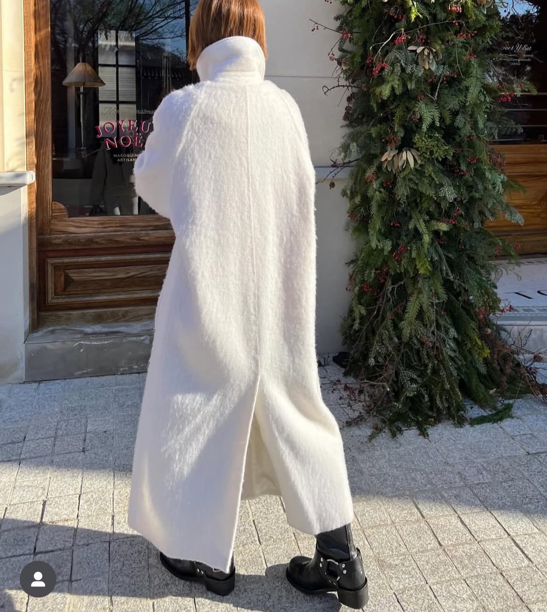 인더모먼트 헤리 모헤어 코트 (네이비) 상품이미지5