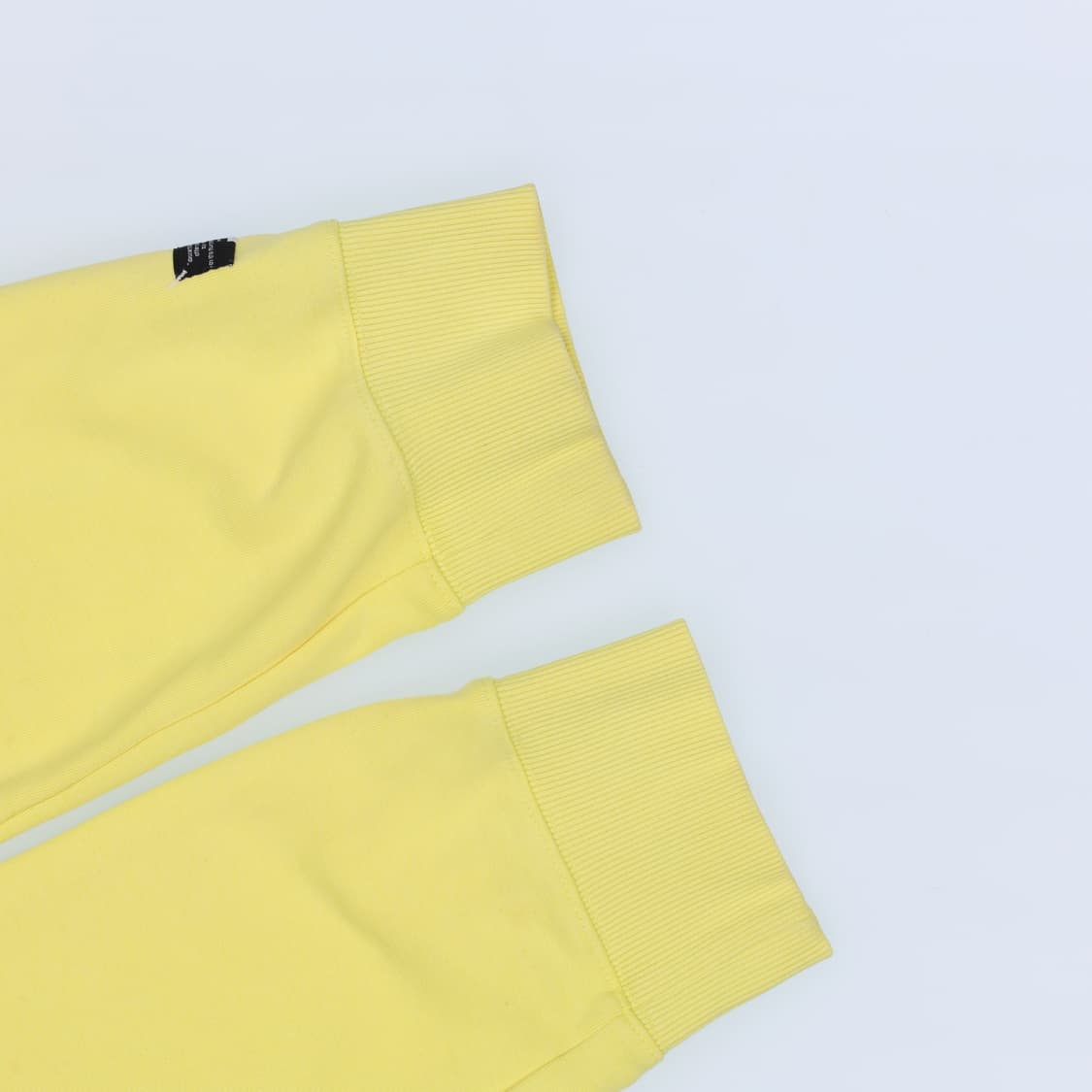 110 데상트 센터로고 크루넥 맨투맨 형광 빅사이즈 4236 상품이미지6