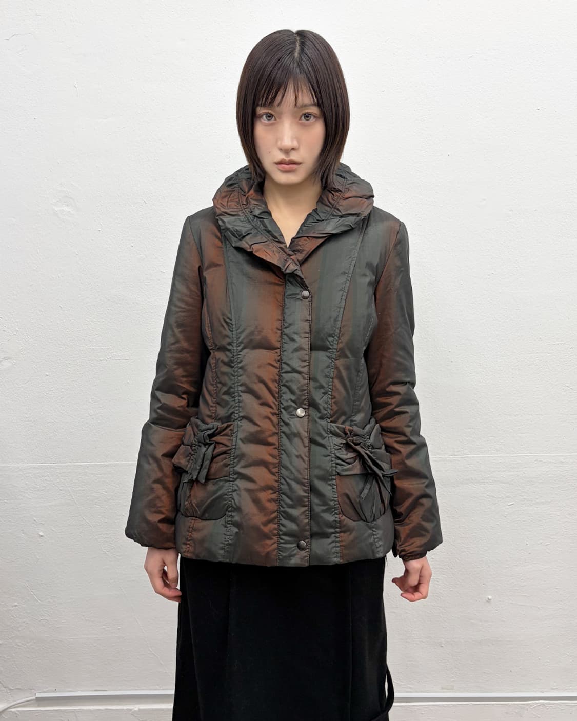 빈티지 프릴 칼라 홀로그램 푸퍼 상품이미지1