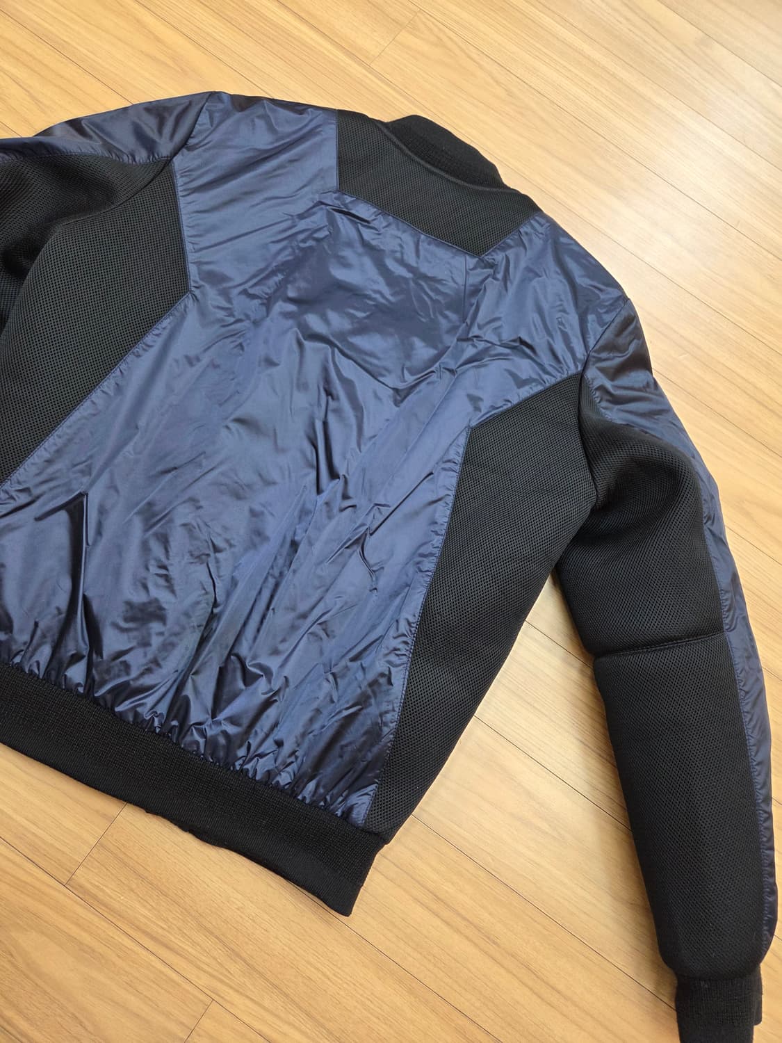 지오지아 남성 봄버 자켓 네이비 색상입니다. 사이즈는 100이고, 95  상품이미지2