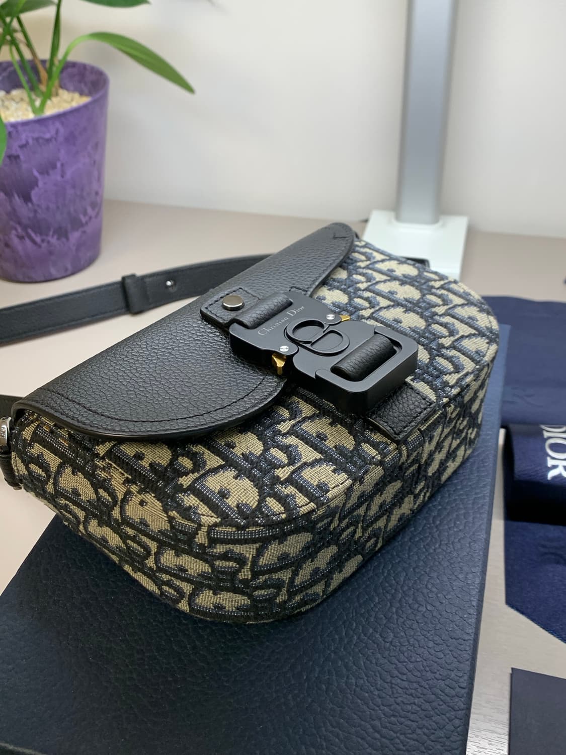 새상품 디올 새들 스트랩 크로스백 상품이미지5