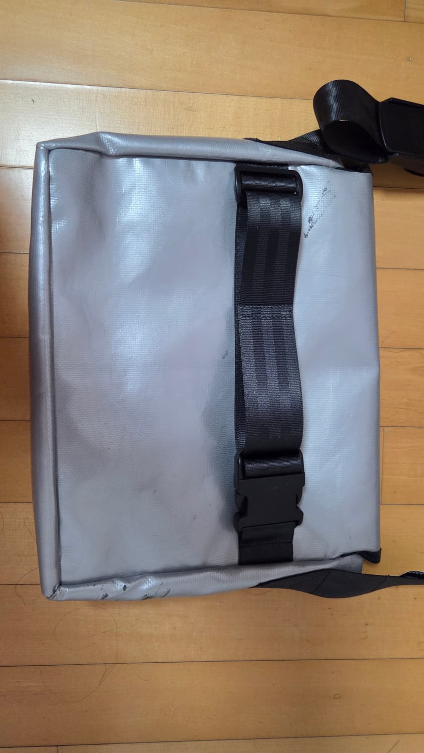 프라이탁 덱스터 올 그레이 자석 벨크로 이너백 어깨끈 일괄판매 상품이미지2