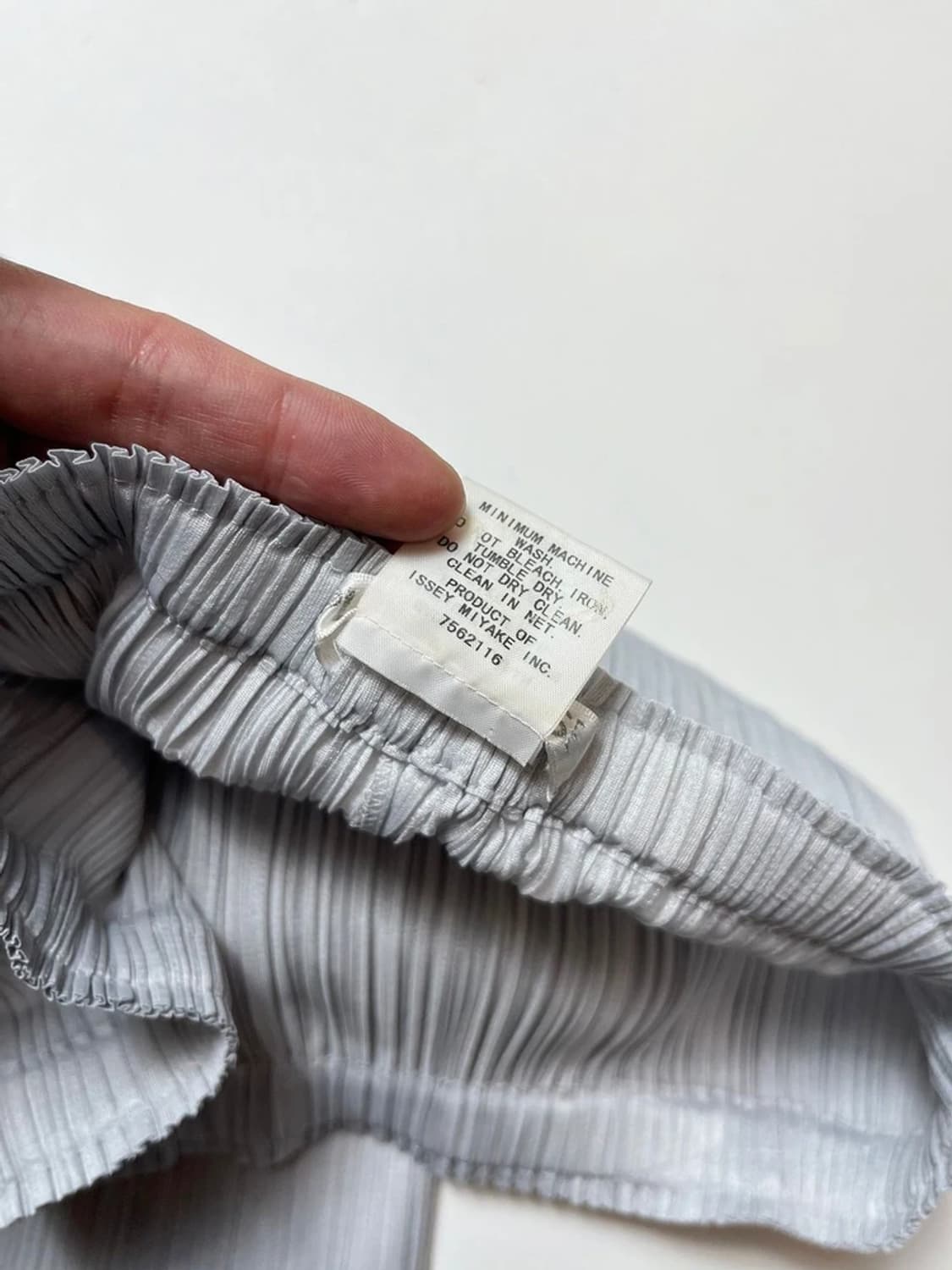 이세이미야케 플리츠플리스 스트레이트 팬츠 PN8763 상품이미지8