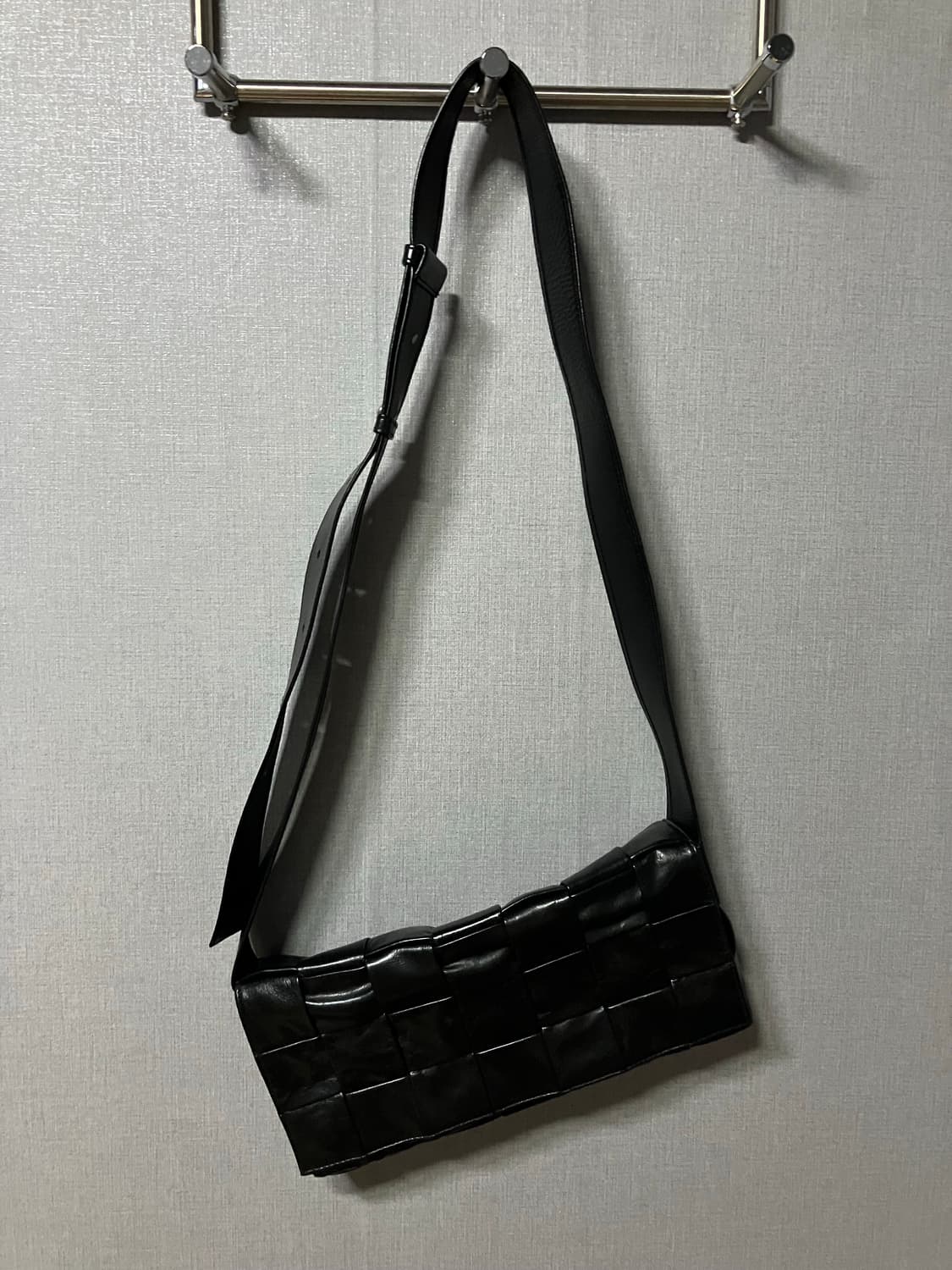 21fw 보테가 카세트백 블랙 상품이미지3