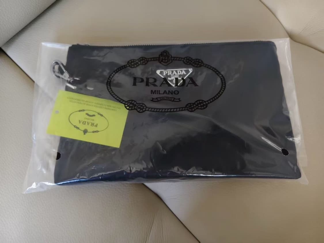 프라다뷰티 핸들 파우치 클러치 블랙 상품이미지6