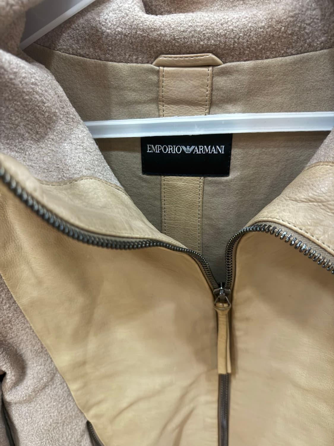 50/100 정품 엠프리오아르마니 가죽+니트 자켓 팝니다 상품이미지2