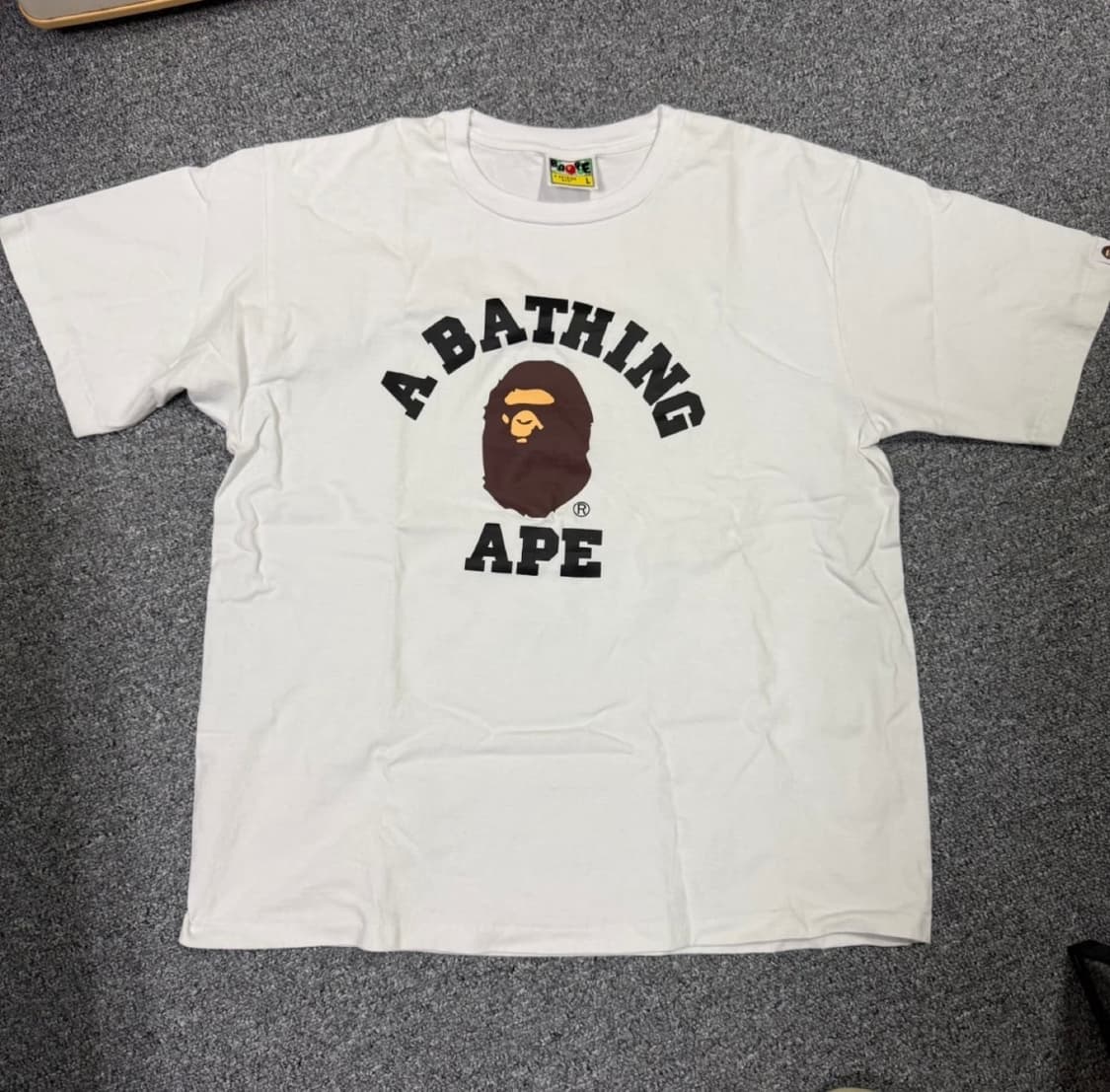 베이프 컬러지 반팔티 상품이미지1