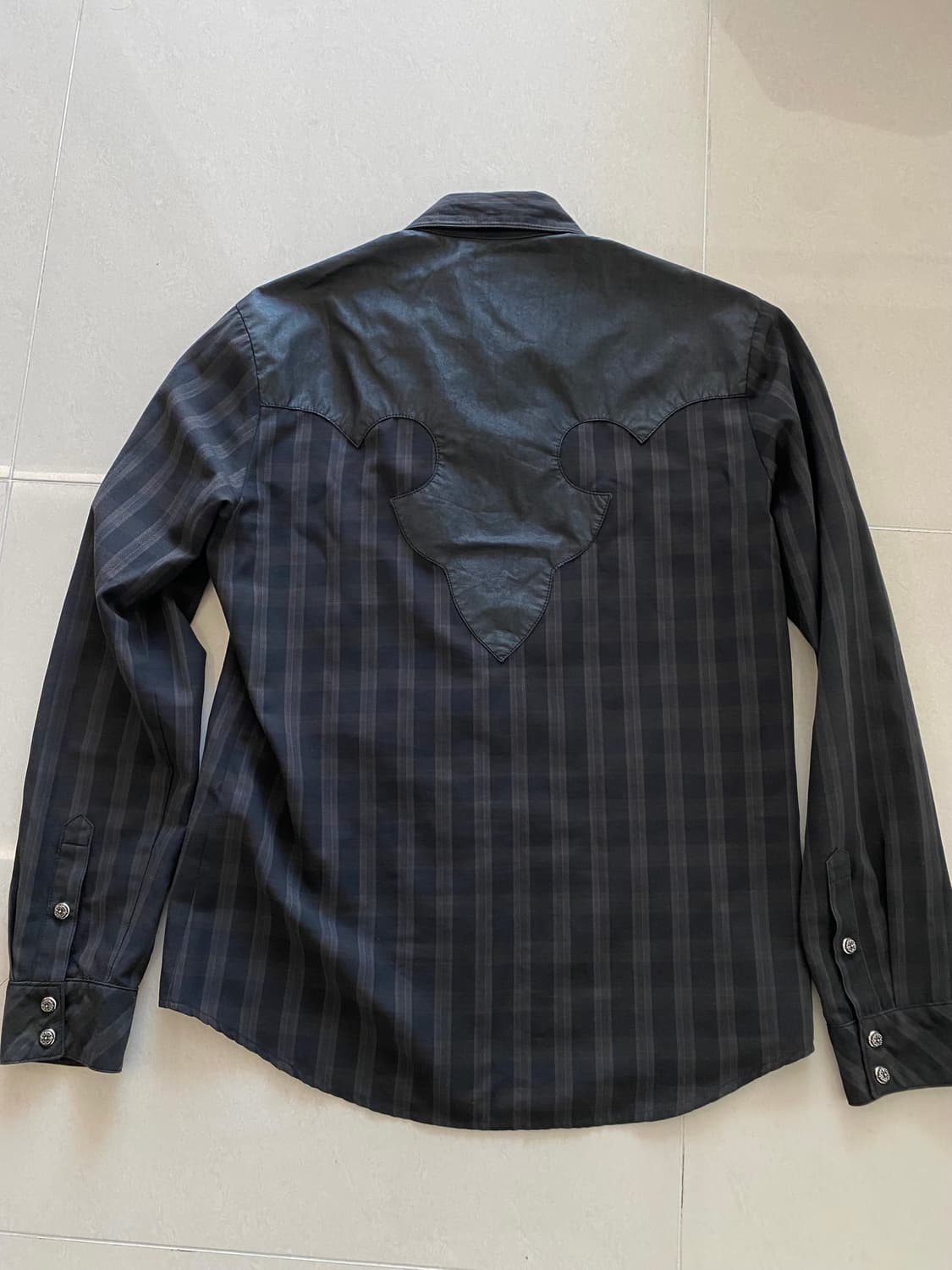 크롬하츠 빅 크로스 패치 플레어 웨스턴 셔츠  상품이미지8