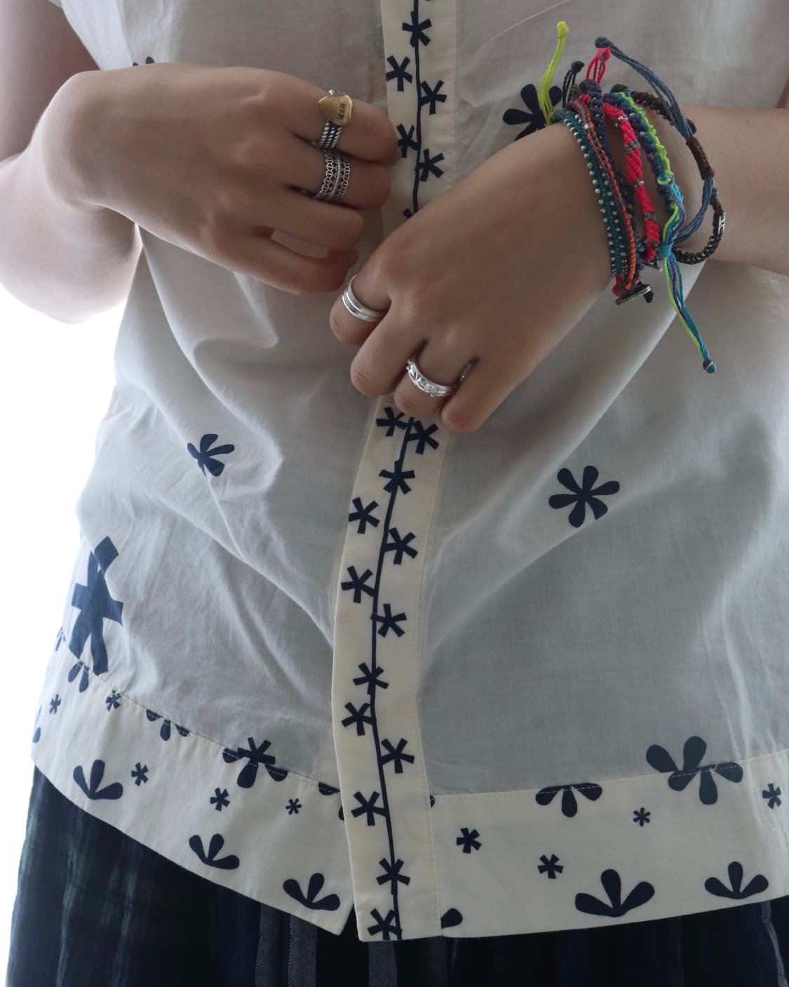 [Beams Boy] Floral Frill Collar Blouse 상품이미지5
