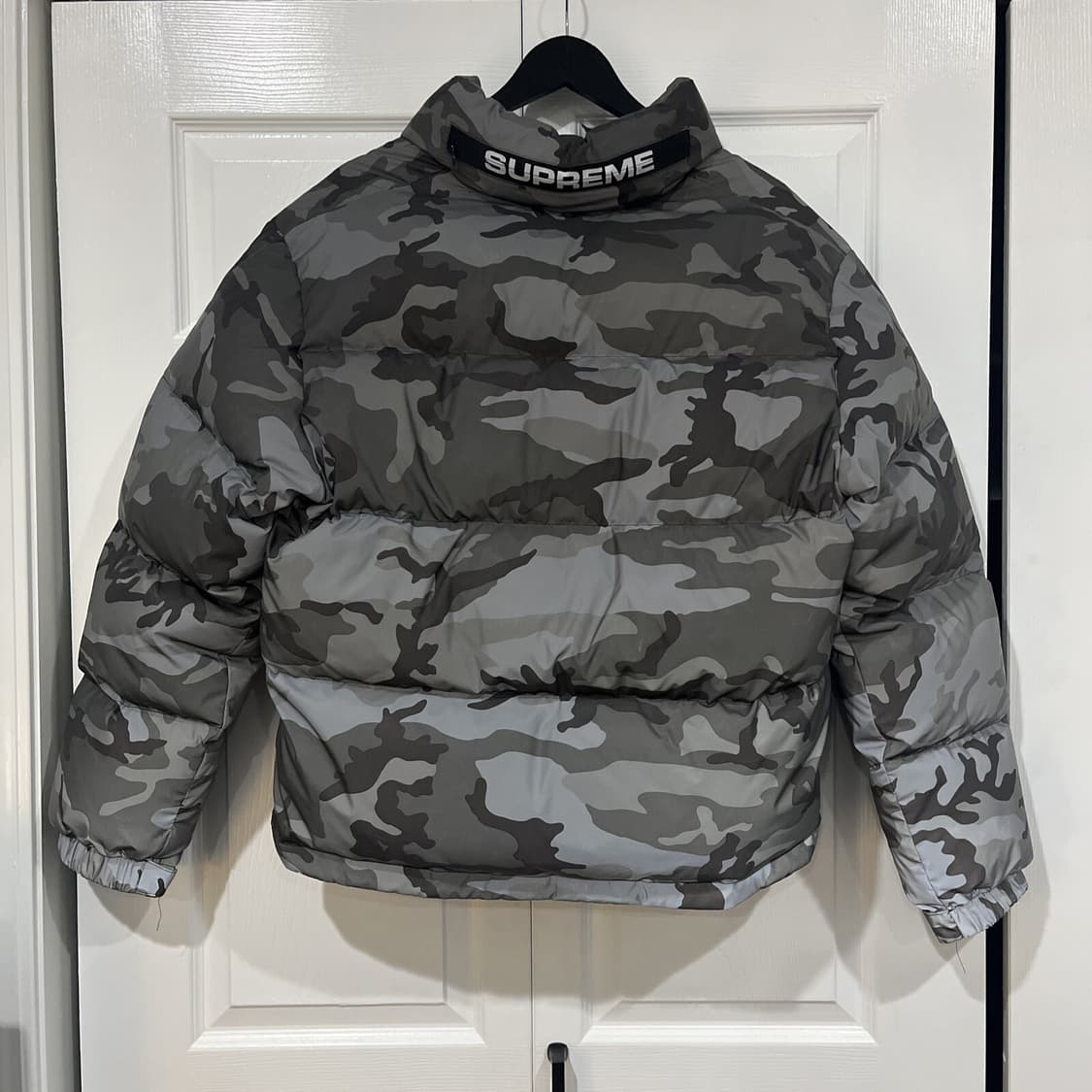 18FW 슈프림 리플렉티브 다운 패딩 자켓 카모 상품이미지8