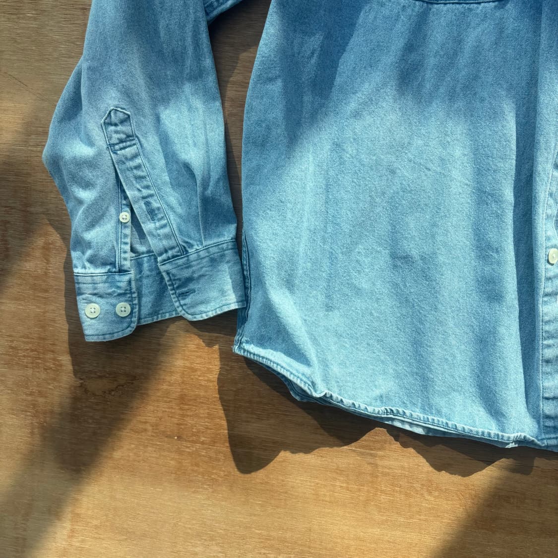 Carhartt Washed Denim Work Shirt Blue 상품이미지3