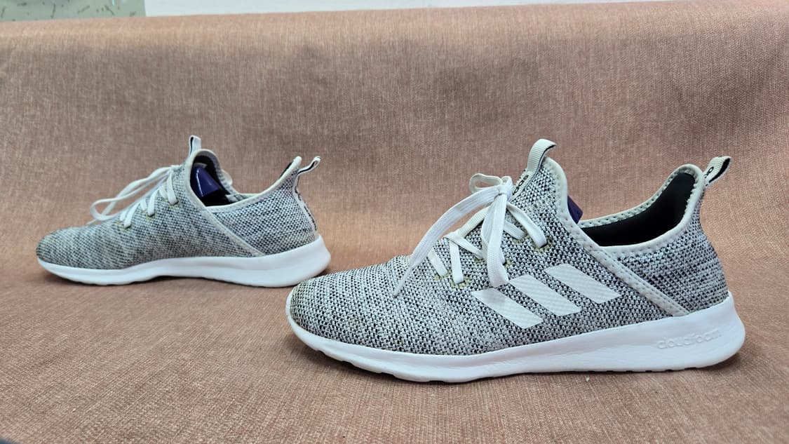 아디다스 260mm-  클라우드폼 퓨어 그레이 스니커즈 상품이미지4