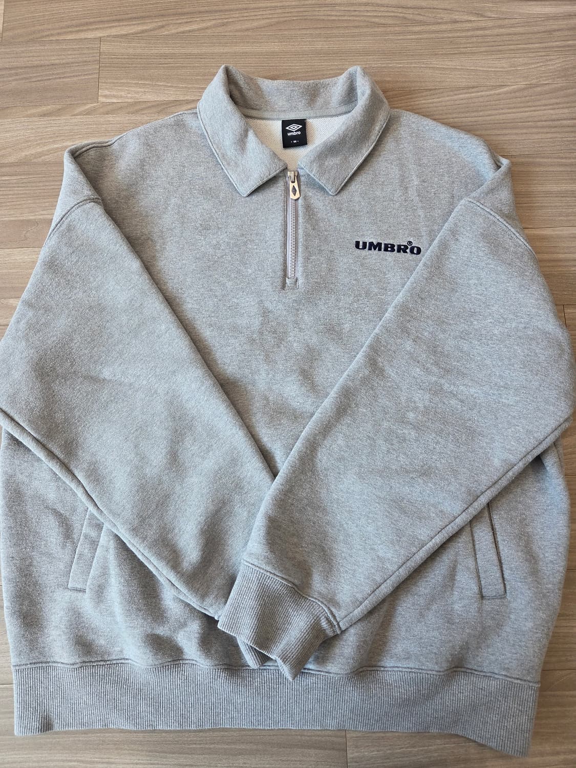 엄브로 트레이닝 셋업 (100/75) 상품이미지3