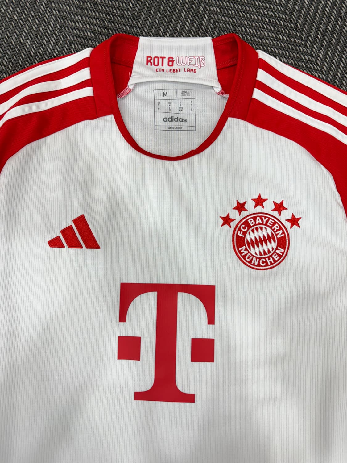 바이에른 뮌헨 헤리케인 유니폼 상품이미지2