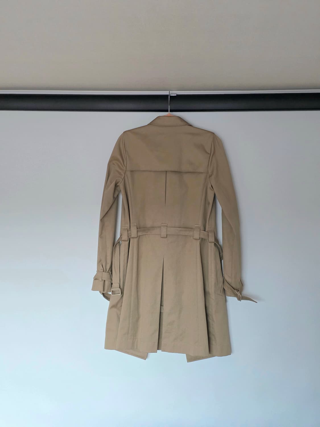 발렌시아가 트렌치코트 38 / 상태 좋음 / 오른팔 미세 하자 / 14만 상품이미지2