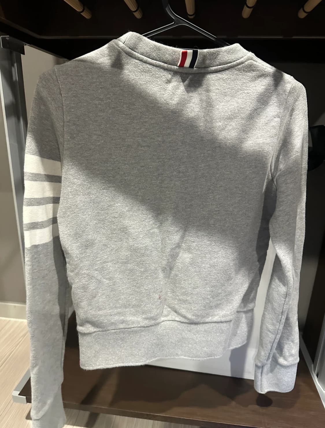 톰브라운 여성 그레이 맨투맨 00(xxs) 상품이미지3