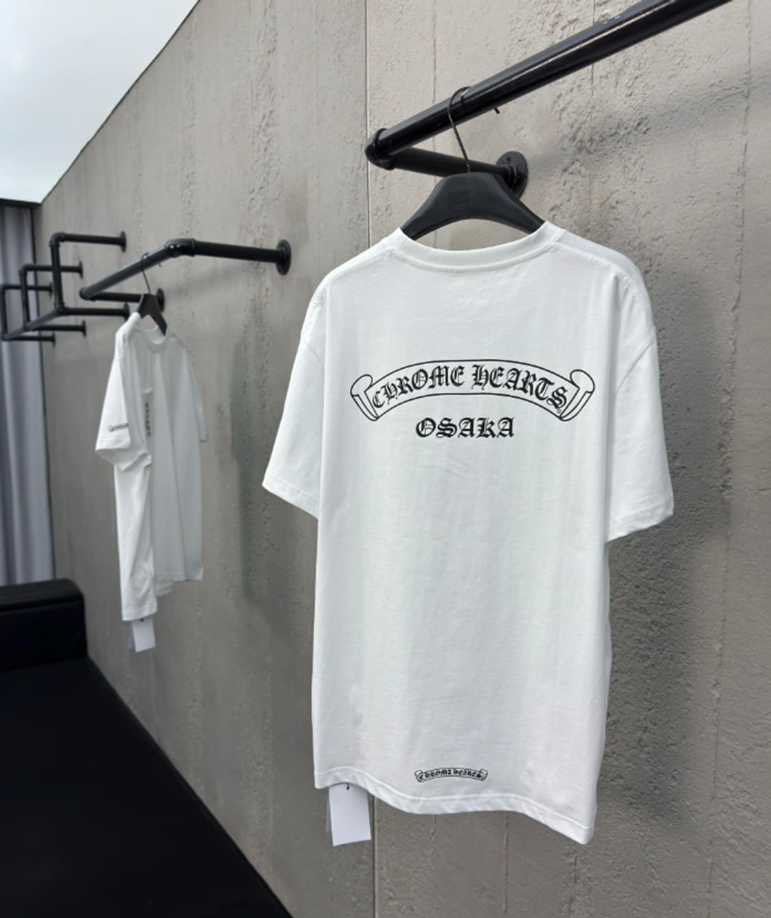 [크롬;하츠] 새상품 / 반팔 / 약 105 사이즈  상품이미지2