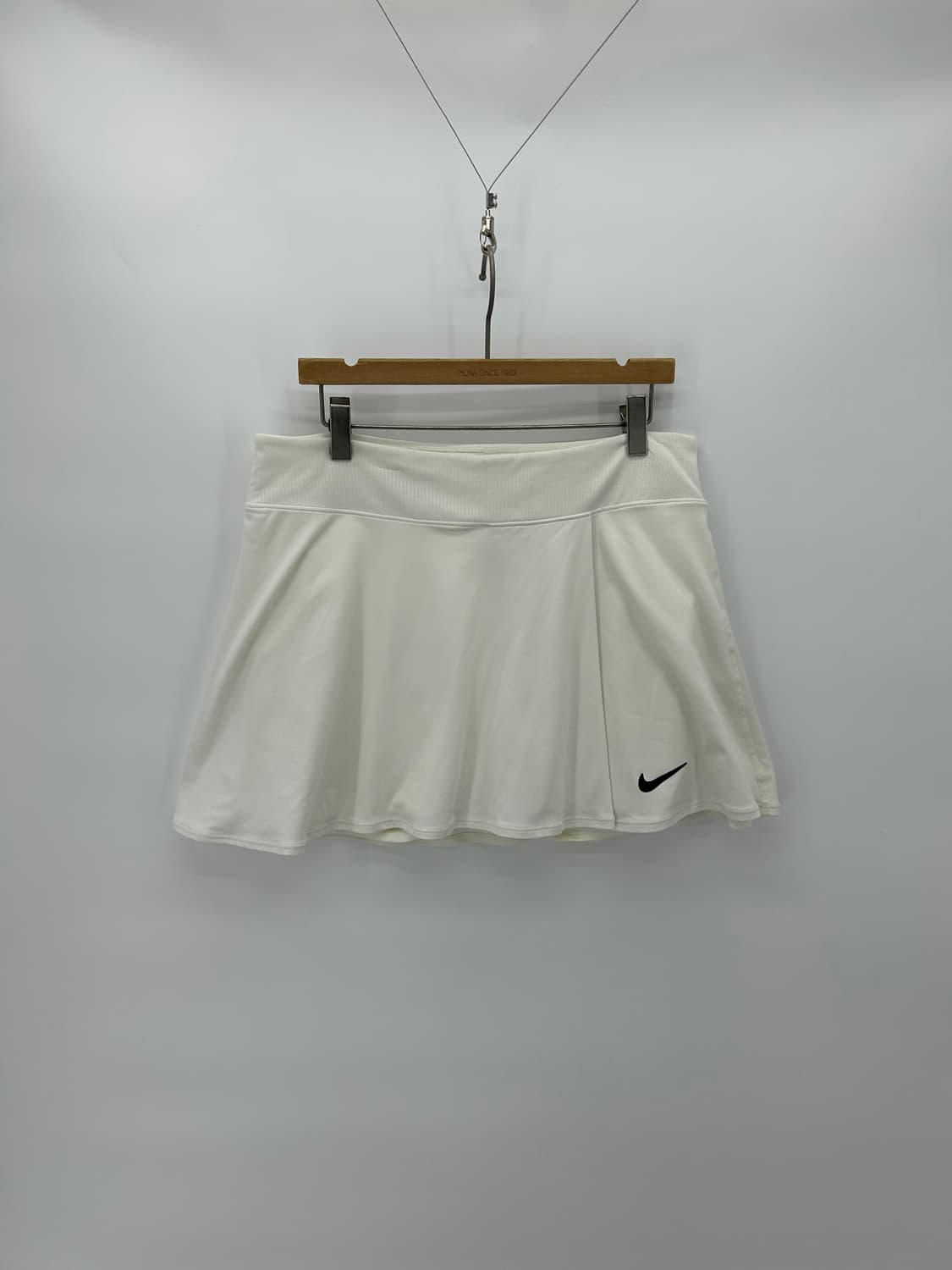 [NIKE] 나이키 드라이핏 화이트 미니스커트 상품이미지1