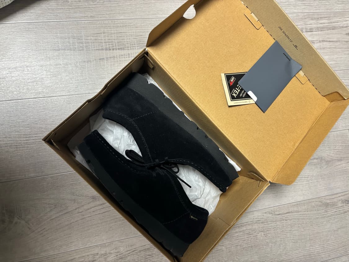 [255] 클락스 왈라비 고어텍스 블랙 상품이미지2