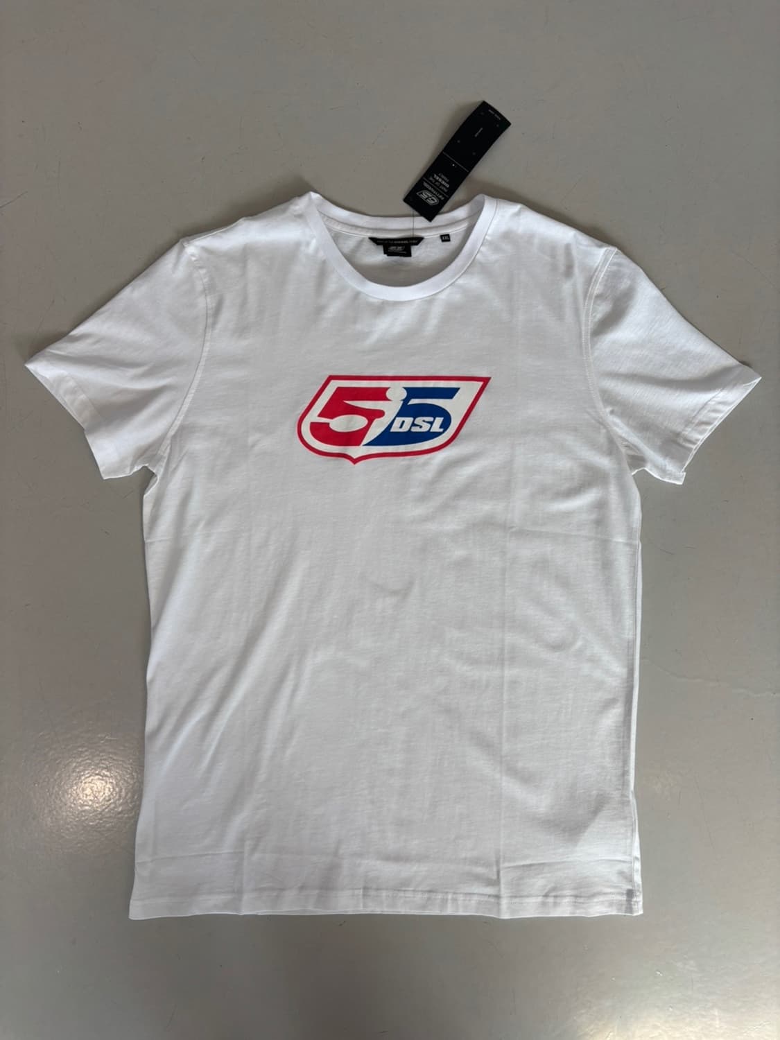 (New) 55DSL by Diesel Round T 상품이미지2