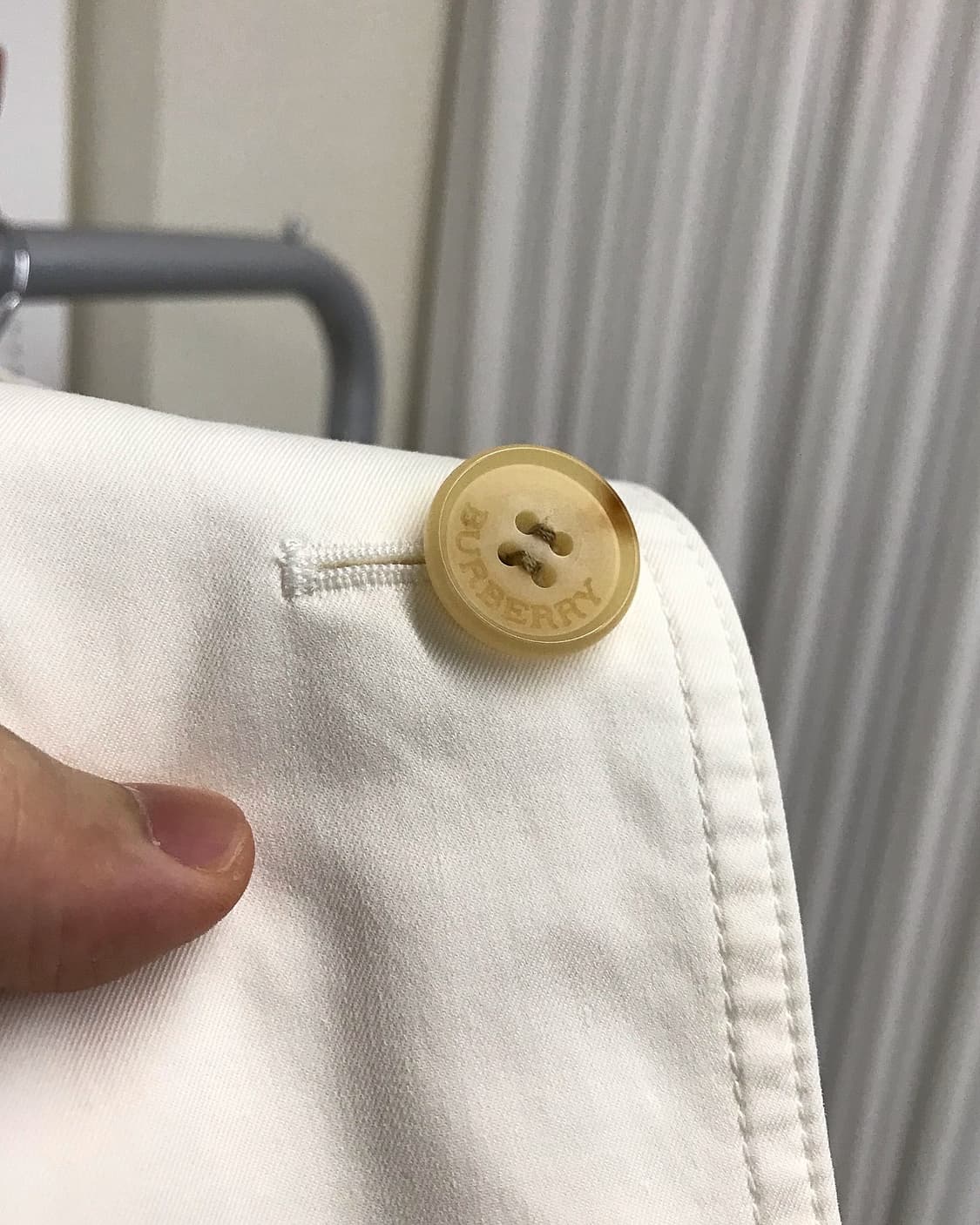 버버리 화이트 코튼 자켓 상품이미지4