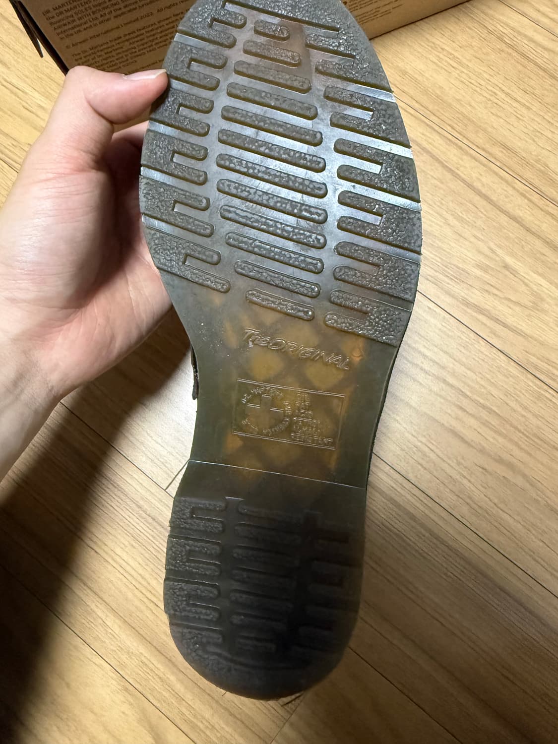 닥터마틴 아드리안 체리 레드 260 상품이미지4