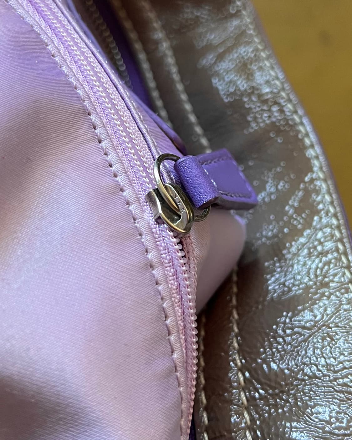 Old COACH Geek Chic Purple 2-Way Bag 상품이미지9