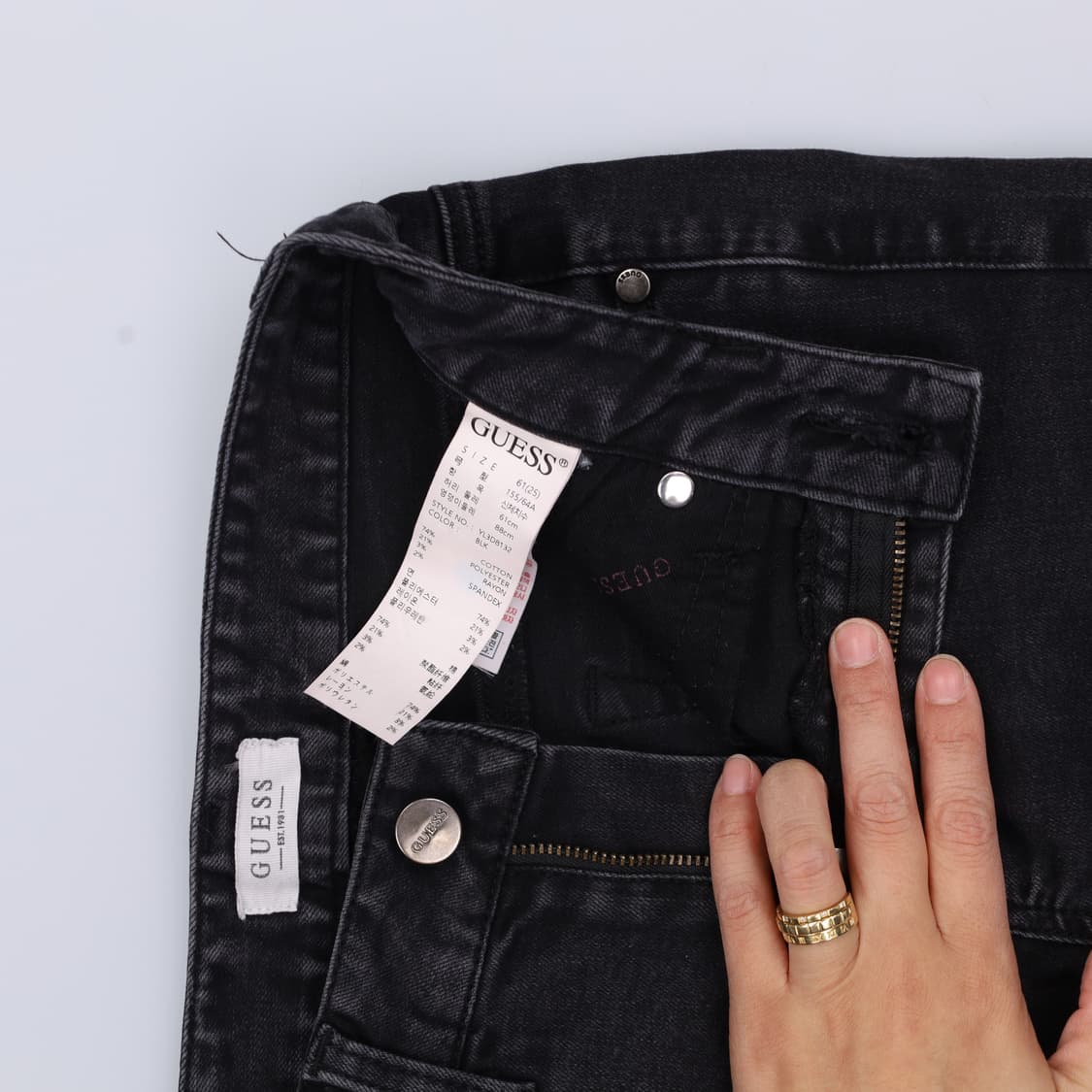 25 게스 여성 흑청 부츠컷 데님 0402H1 상품이미지4
