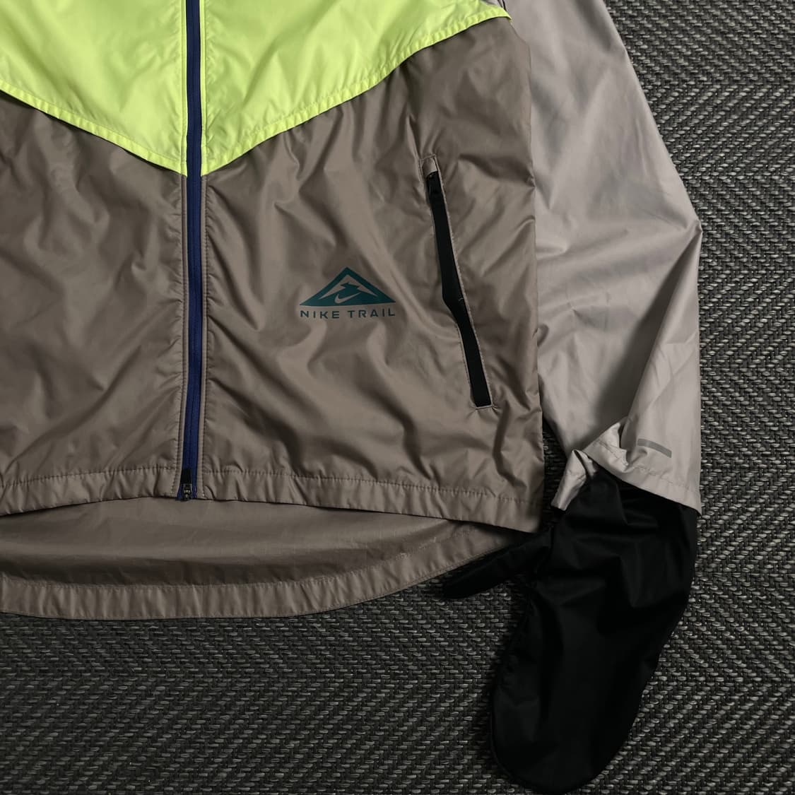 나이키 신형 트레일 핑거홀 러닝 바람막이y 3878 상품이미지3