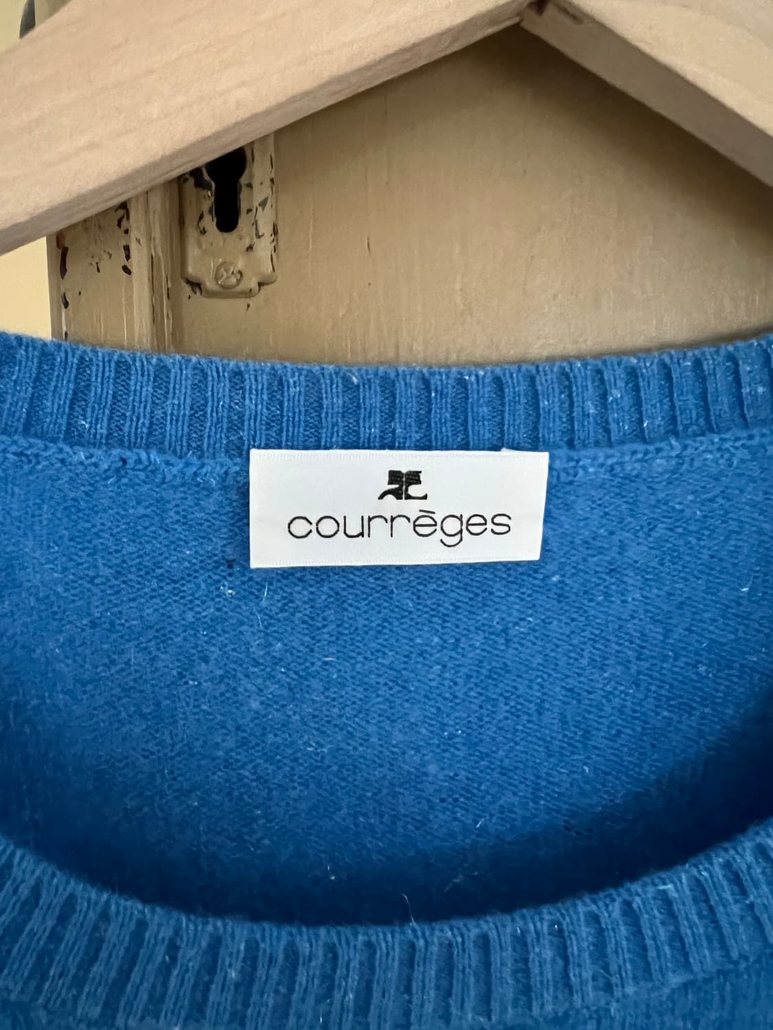 꾸레쥬 캐시미어 글리터 숏슬리브 니트 상품이미지3