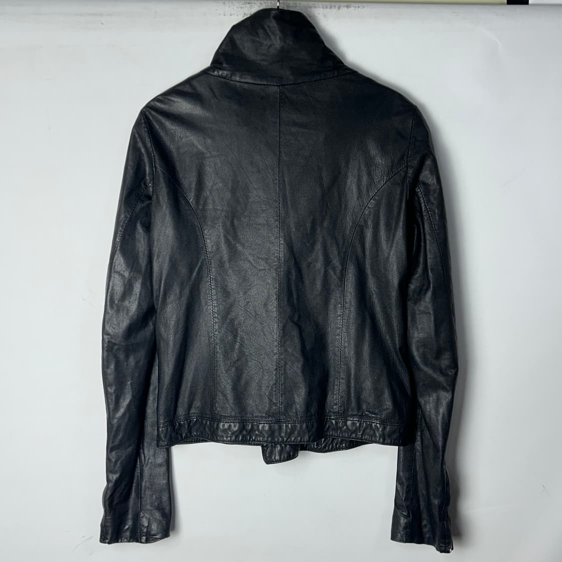 [JPN] 에디션 워시드 레더 비대칭 집업 자켓 상품이미지2