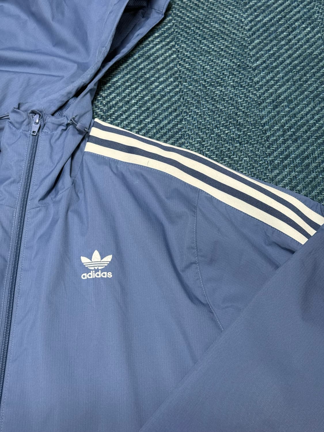 아디다스 바람막이 상품이미지2