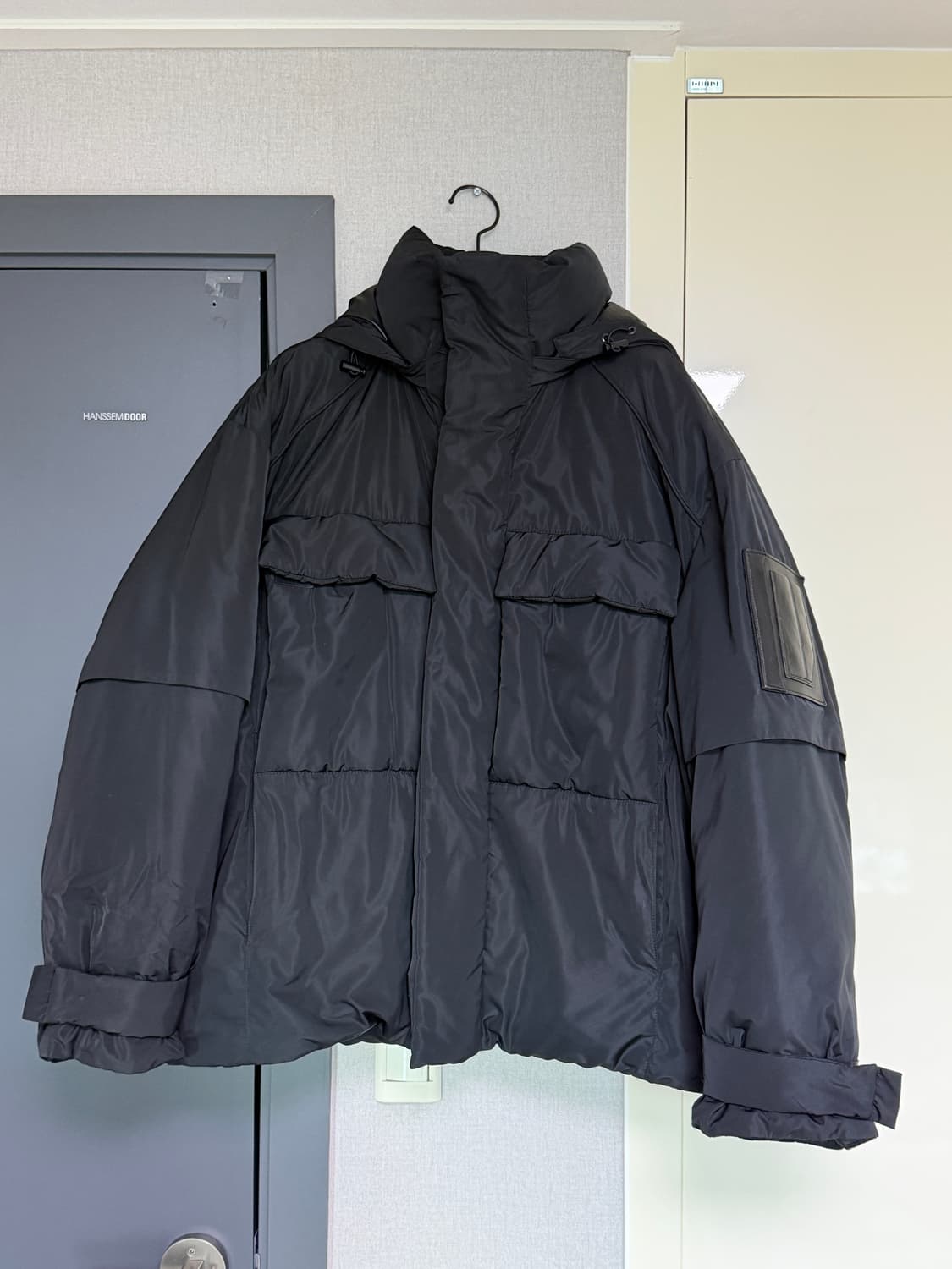 준지 21FW 169패딩 46사이즈 상품이미지1