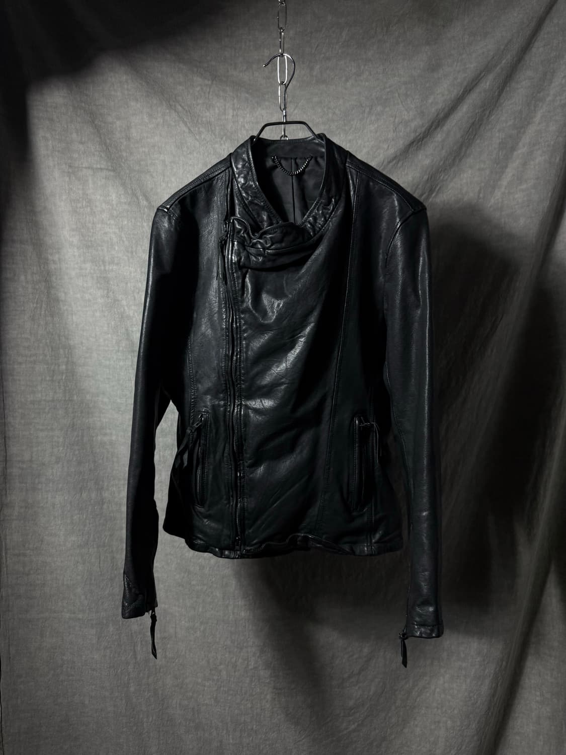 Custom Culture Asymmetric Goat Jacket 상품이미지3
