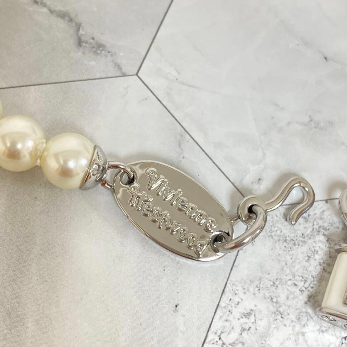 비비안웨스트우드 아카이브 orb자물쇠 진주 펄 초커(새상품) 상품이미지7